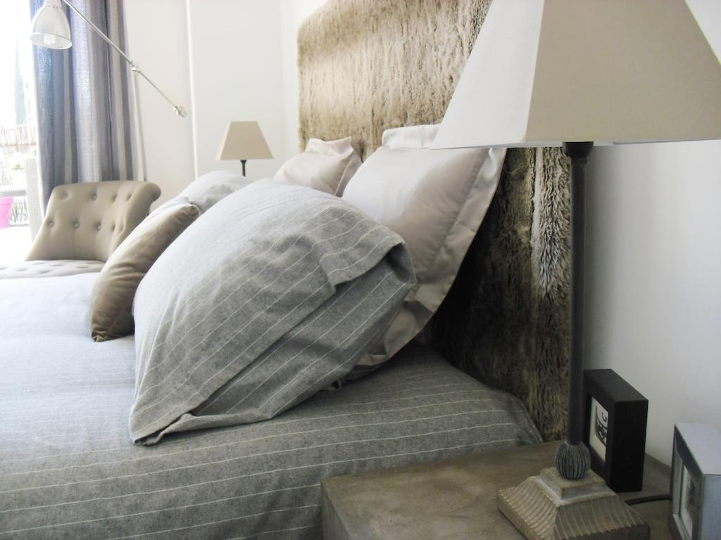 Studio A Deux Pas D'Aix Aix-en-Provence Kamer foto